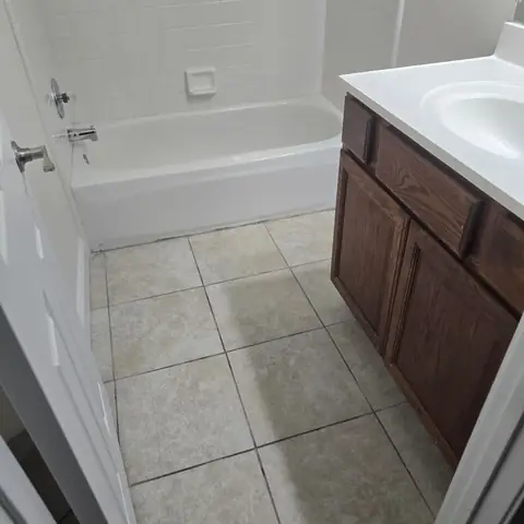 Darling House Cleaning Services project photo 18